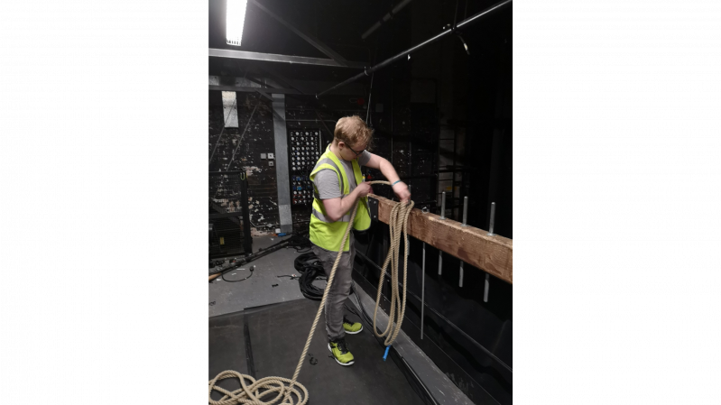 Coiling excess rope